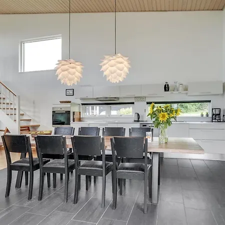Lyly - 100m From The Sea By Interhome Prázdninový dům *