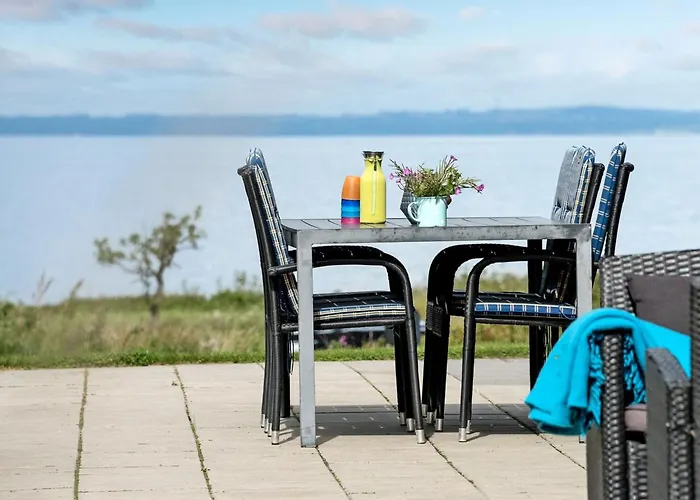 Lyly - 100m From The Sea By Interhome